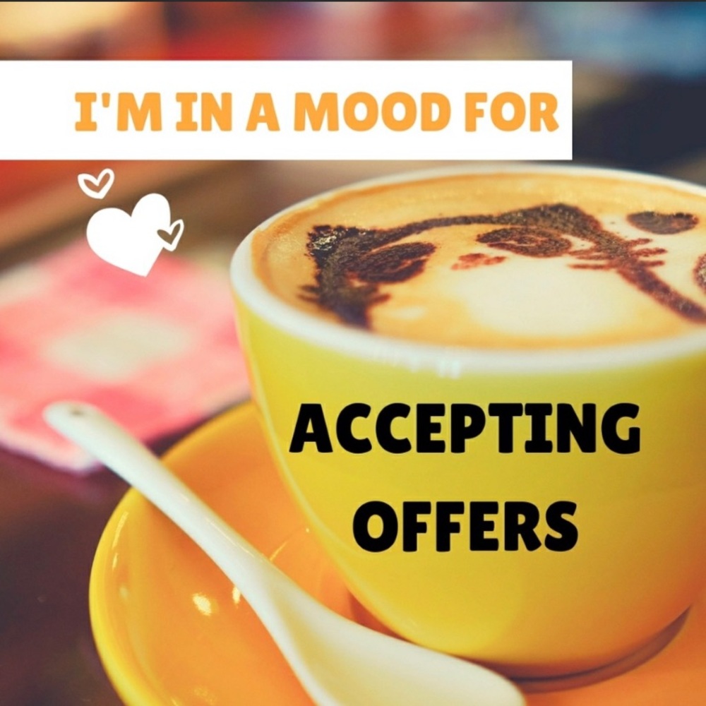 🥰 I’m In The Mood For Accepting Offers!!🥰
